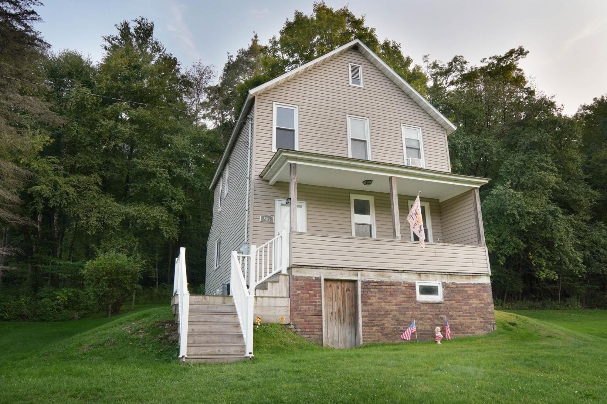 Holiday home Peaceful Retreat In The Woods 3 Bedroom King Bed Northern Cambria