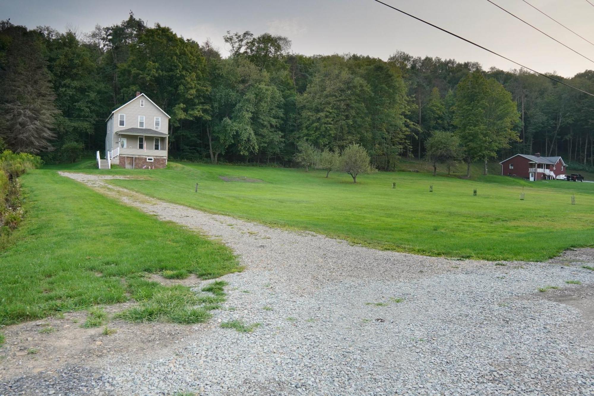 Peaceful Retreat In The Woods 3 Bedroom King Bed